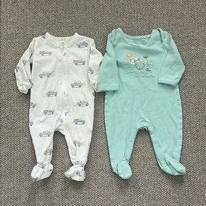 GAP Kids Pajamas Footies 0-3 months